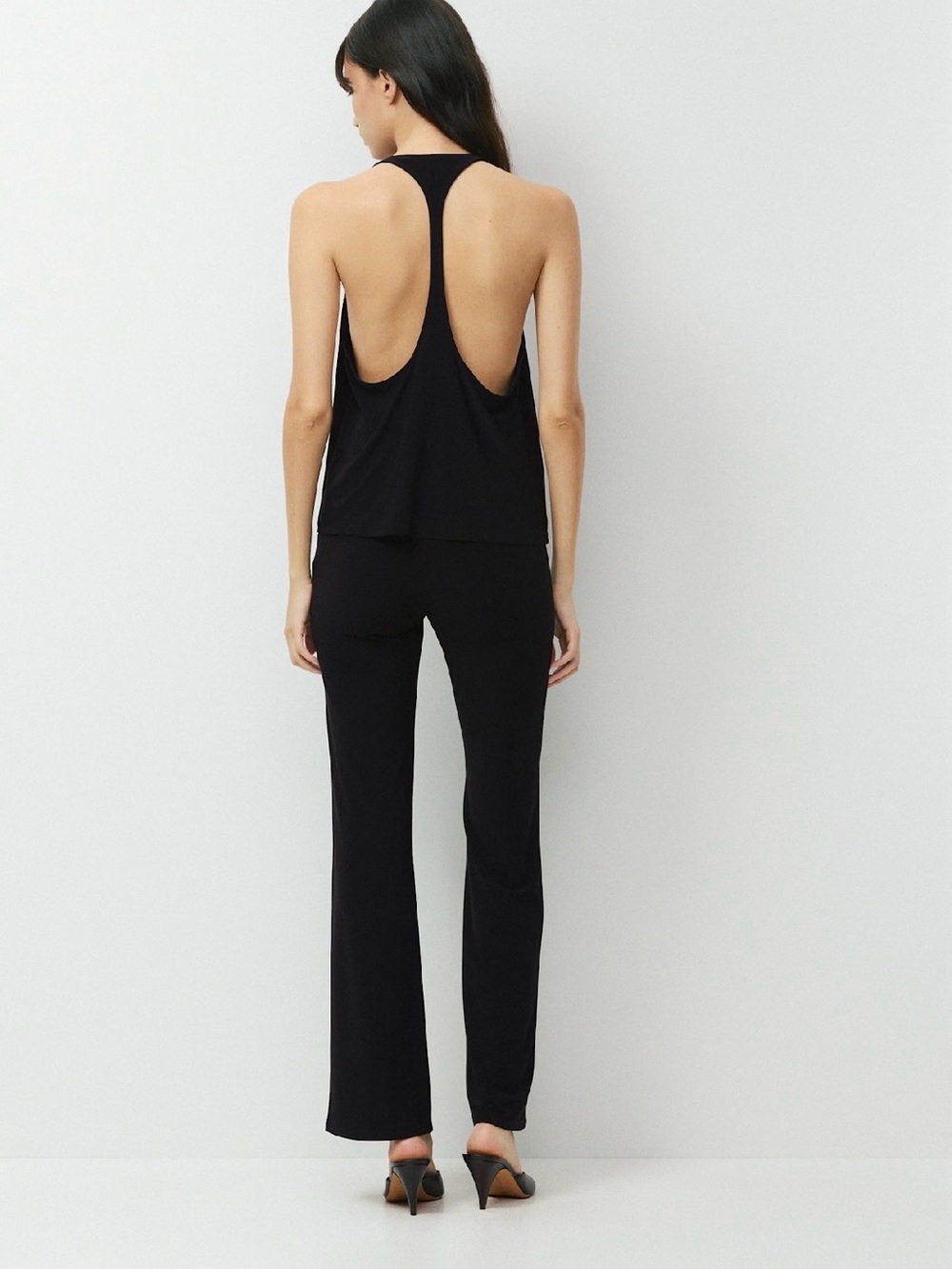 Aritzia
Smooth Matter Rendezvous Top - Unlined